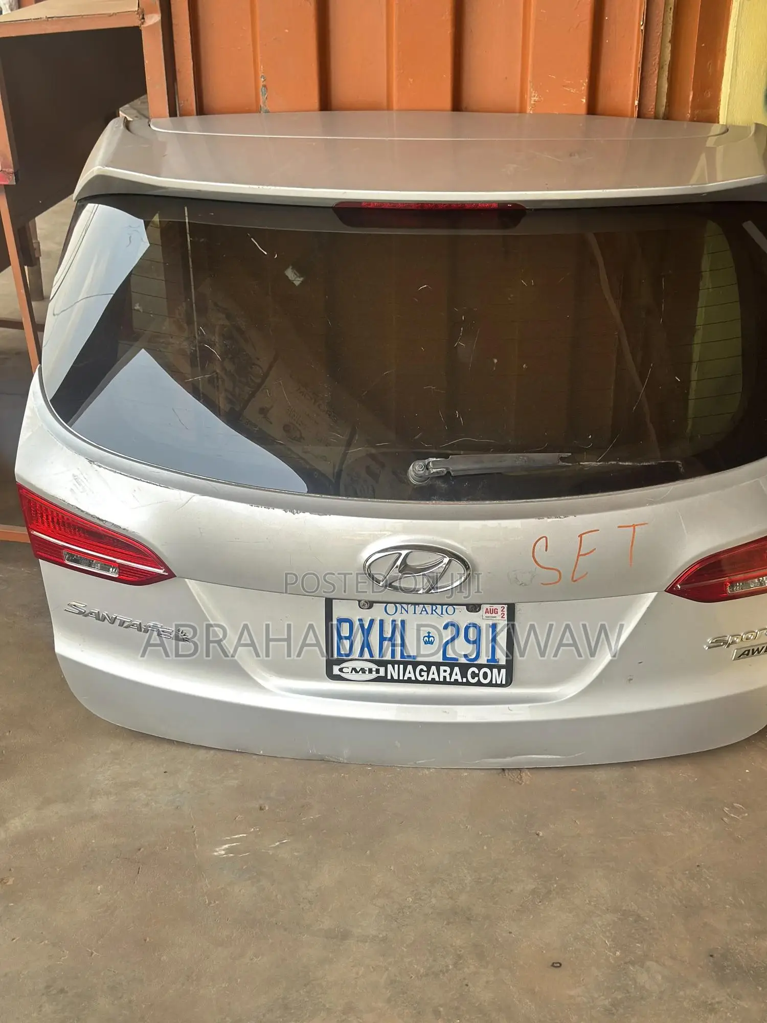 Santefe Boot /Tail Gate