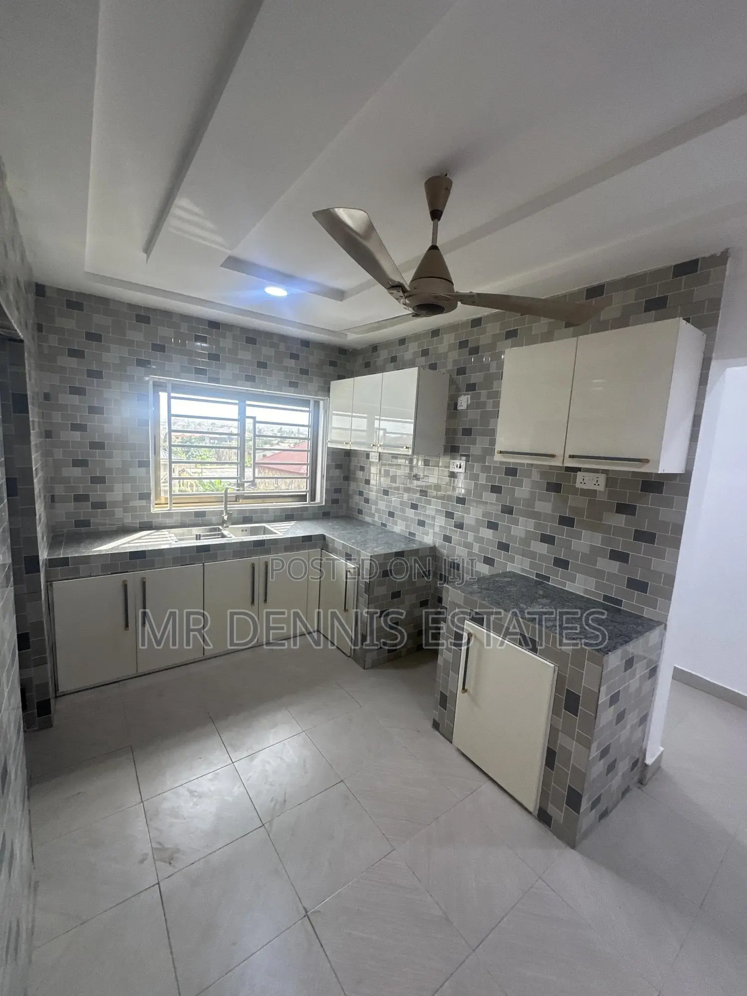 2bdrm Apartment in Westhills Mall for rent