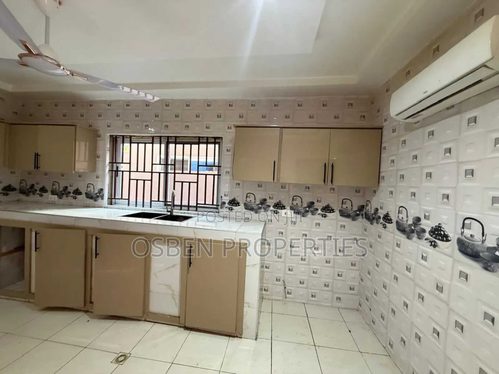 3bdrm House in Osben Properties, Spintex for rent
