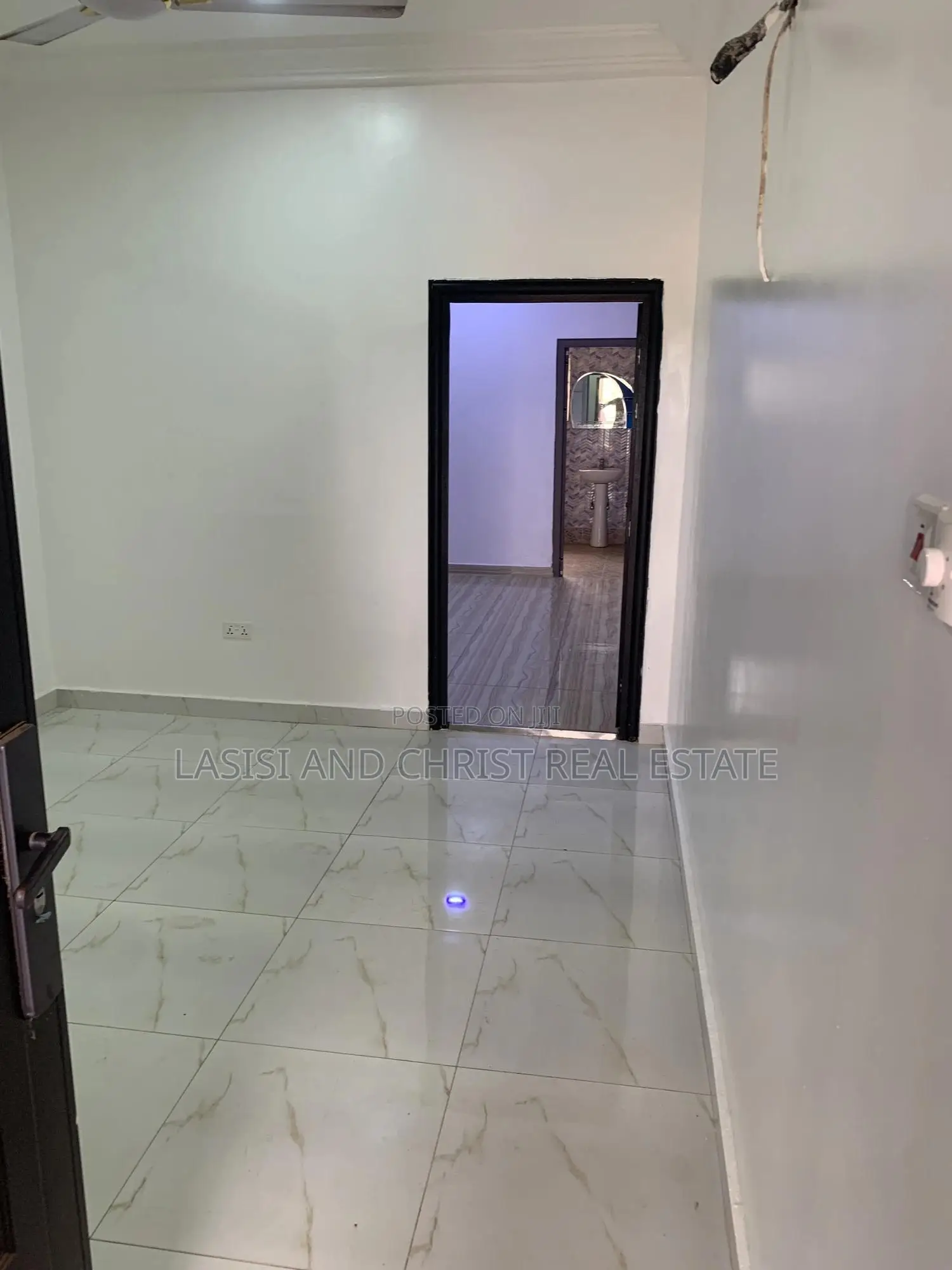1bdrm Apartment in Lasisi And Christ, Amasaman for rent