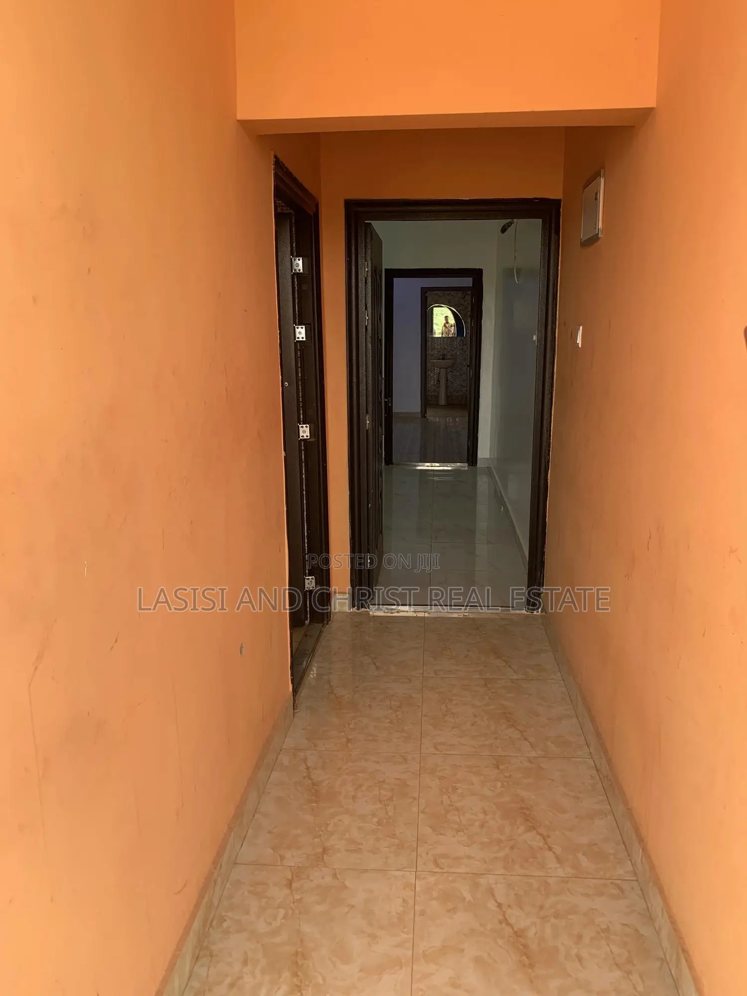 1bdrm Apartment in Lasisi And Christ, Amasaman for rent