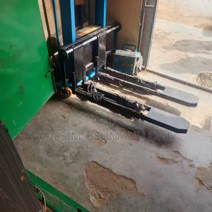 Electric Forklift 2tone