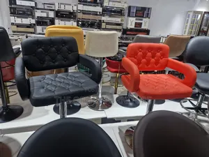 Barstool/Island Stool
