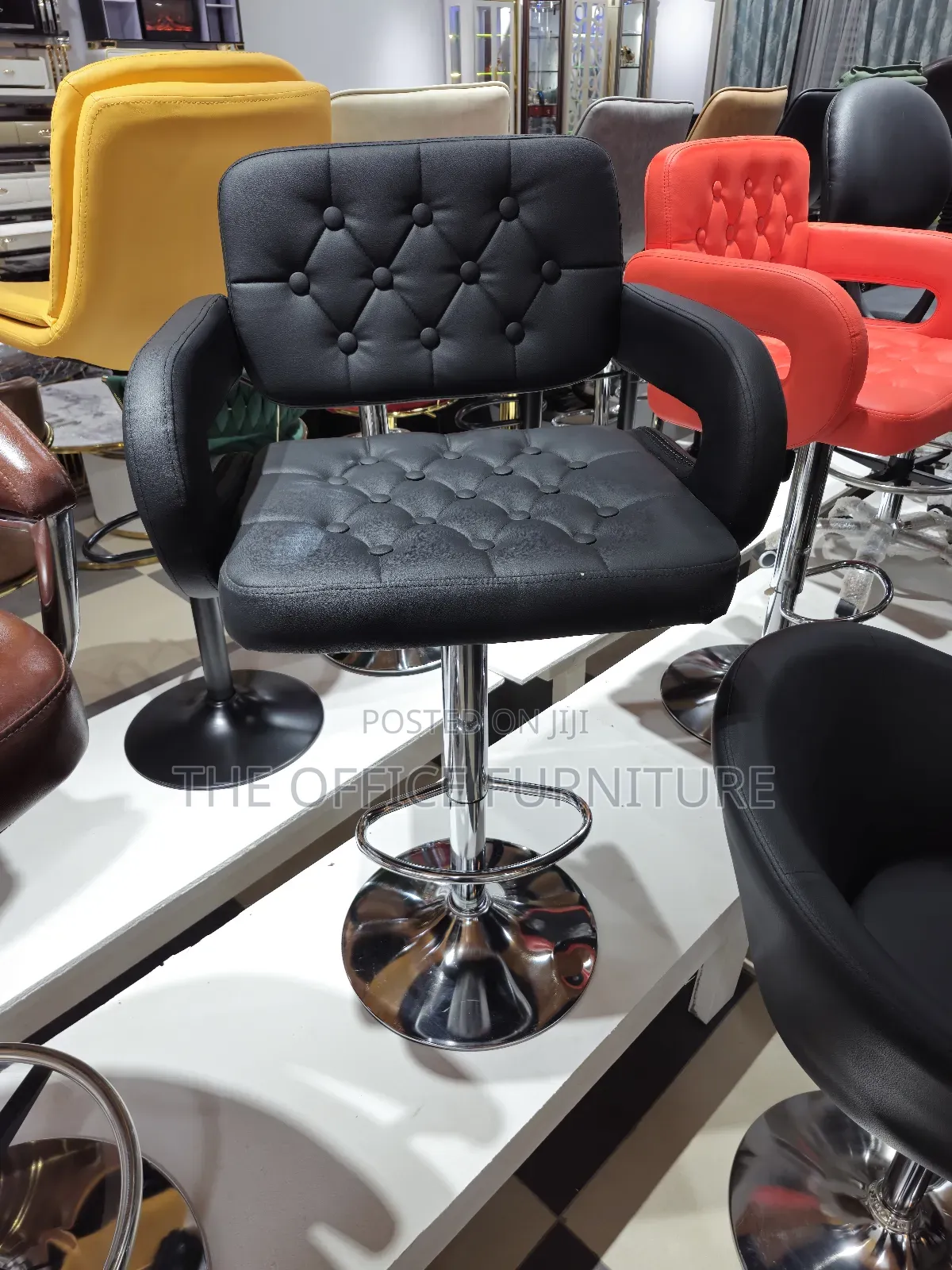 Barstool/Island Stool