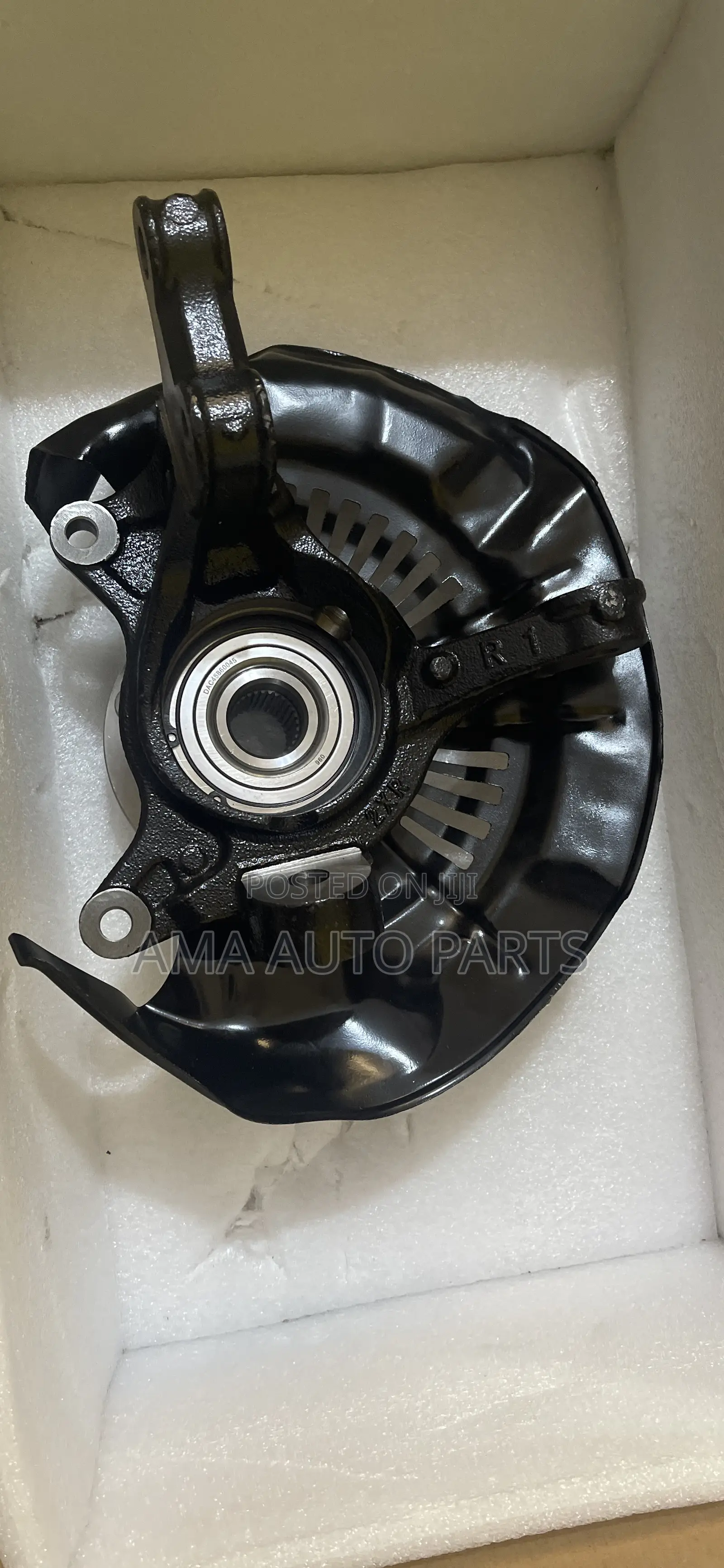 Highlander 2015 Front Hub