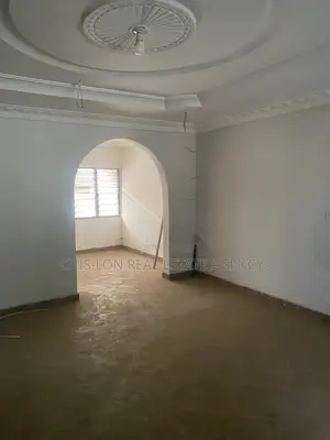 3bdrm House in Adam Nana Obom Road for rent