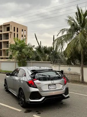 Honda Civic Sport Hatchback 2019 Silver