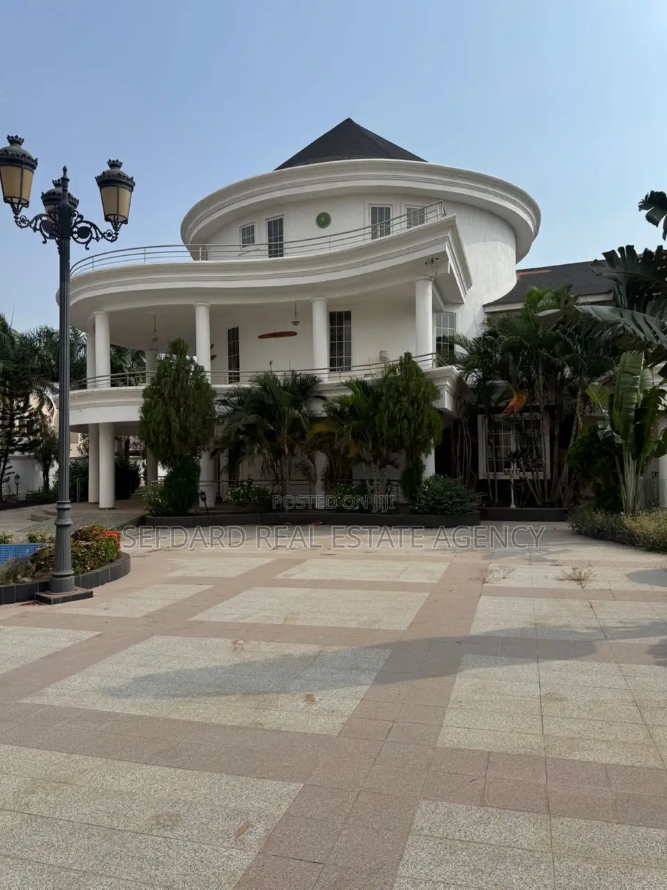 12bdrm Mansion in Sefdard Properties, East Legon for sale