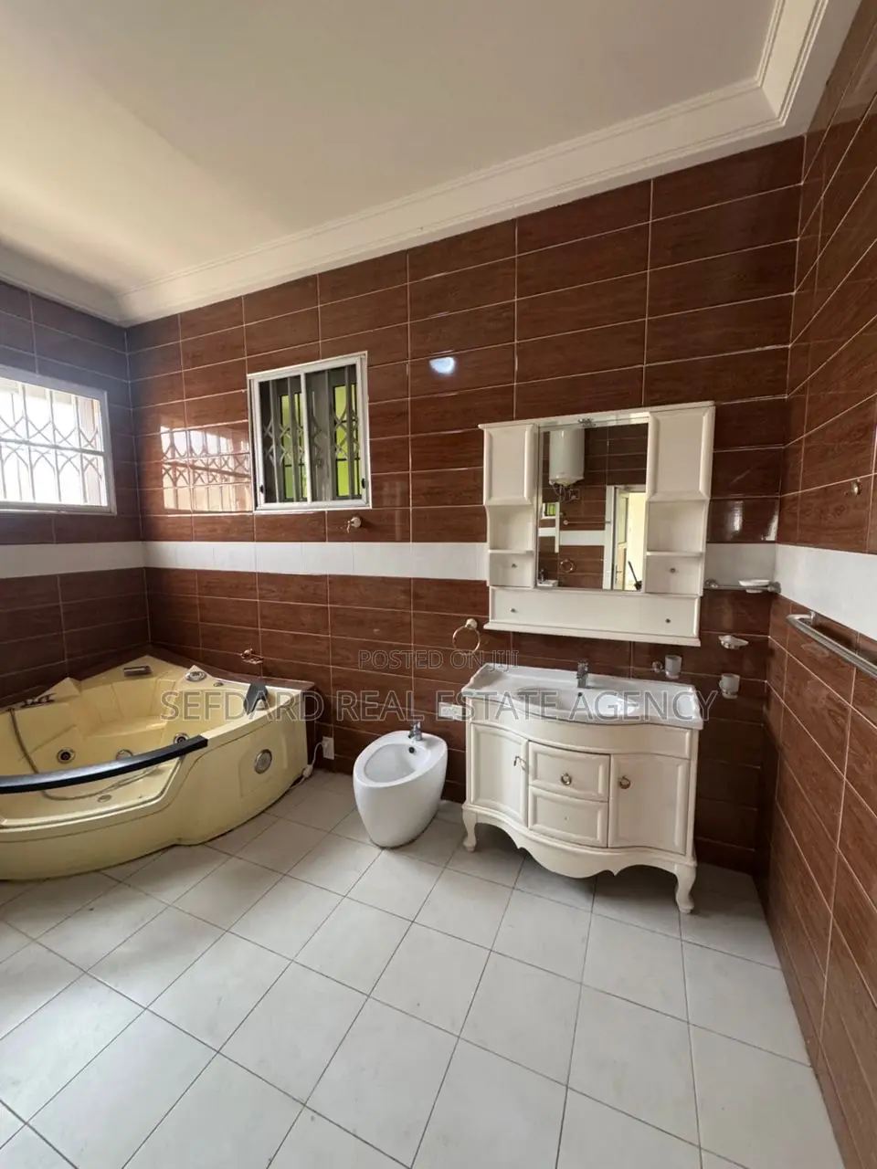 12bdrm Mansion in Sefdard Properties, East Legon for sale