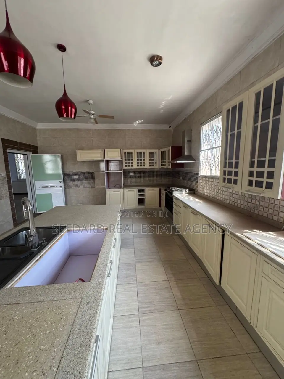 12bdrm Mansion in Sefdard Properties, East Legon for sale