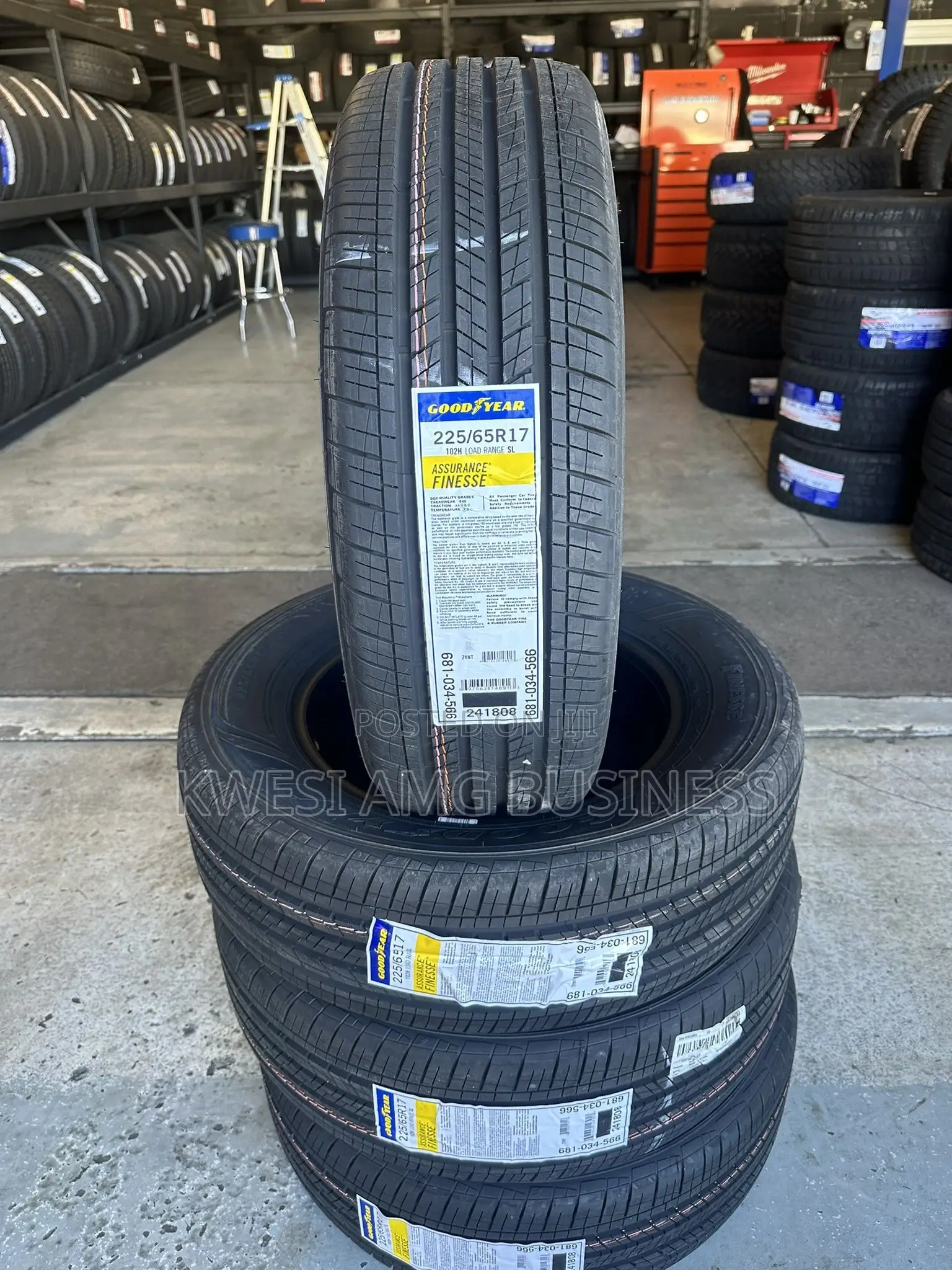225/65r17 Goodyear