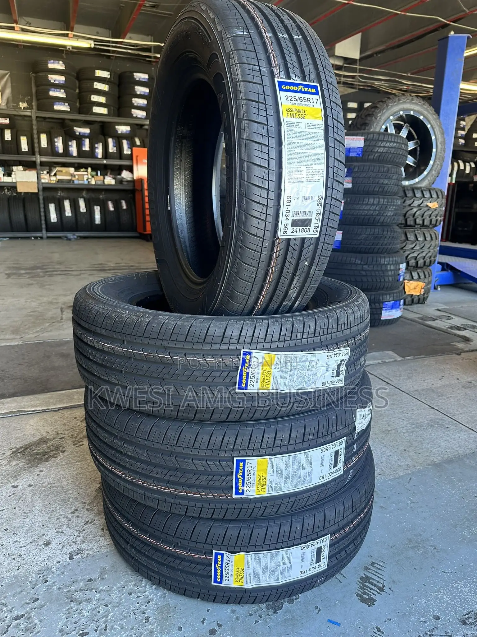 225/65r17 Goodyear