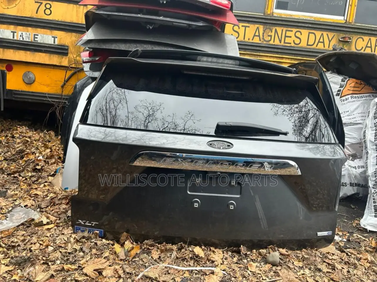 Ford Explorer 2020 Tailgate