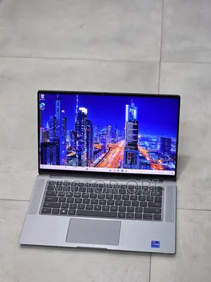 Laptop Dell Latitude 9520 32GB Intel Core I7 SSD 512GB