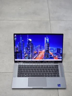 Laptop Dell Latitude 9520 32GB Intel Core I7 SSD 512GB