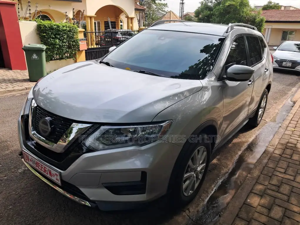 2020 Nissan Rouge For Rent