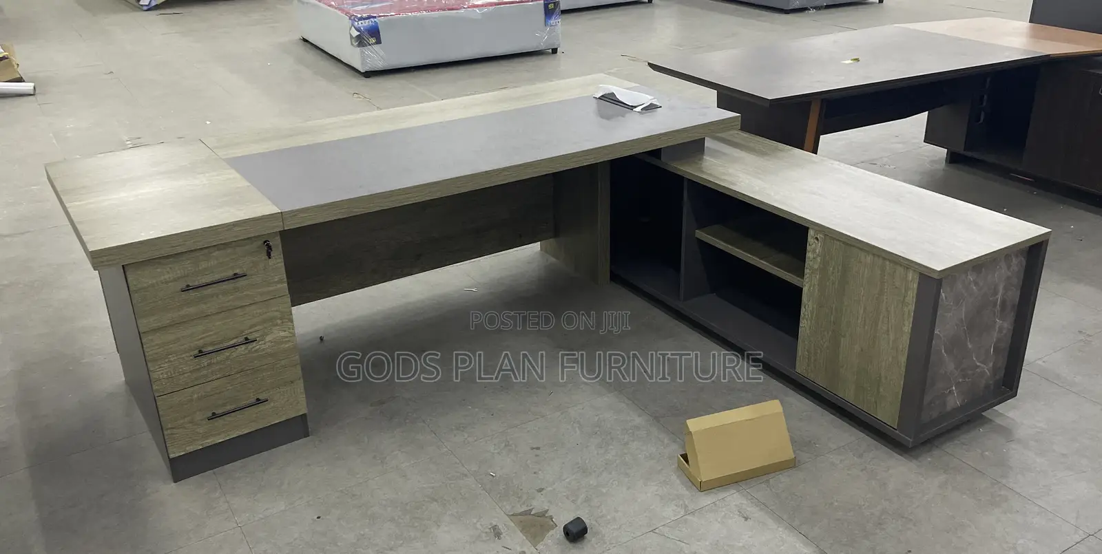 L Shaped Office Table