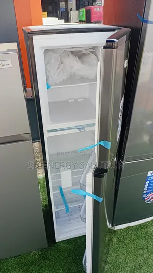 Pearl Top Fridge-Freezer 165l Long-Lasting Top Fridge-Freezer