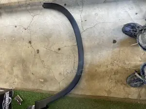 Honda Pilot 2016- 2018 Fender Moulding