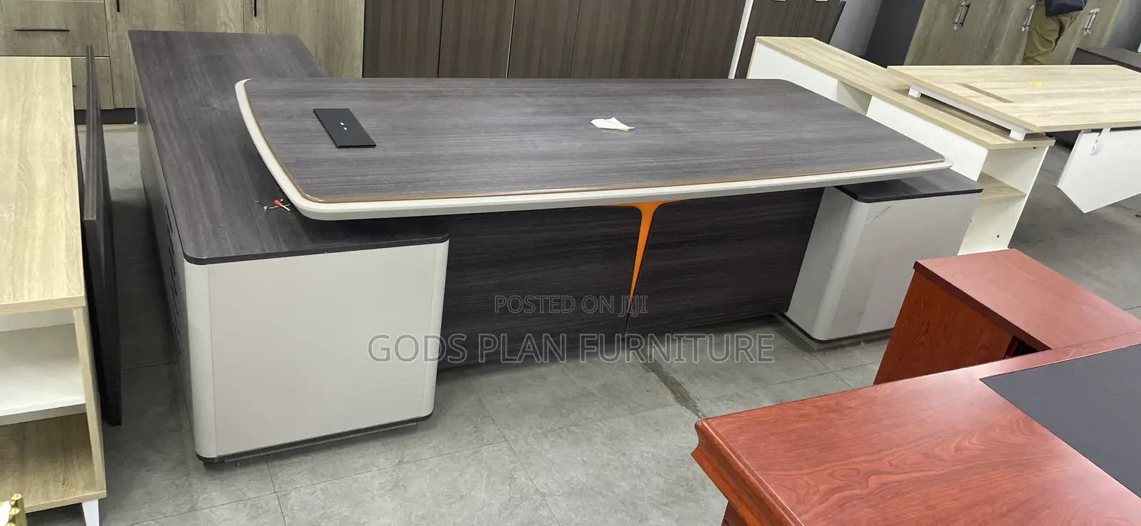 L Shaped Office Table