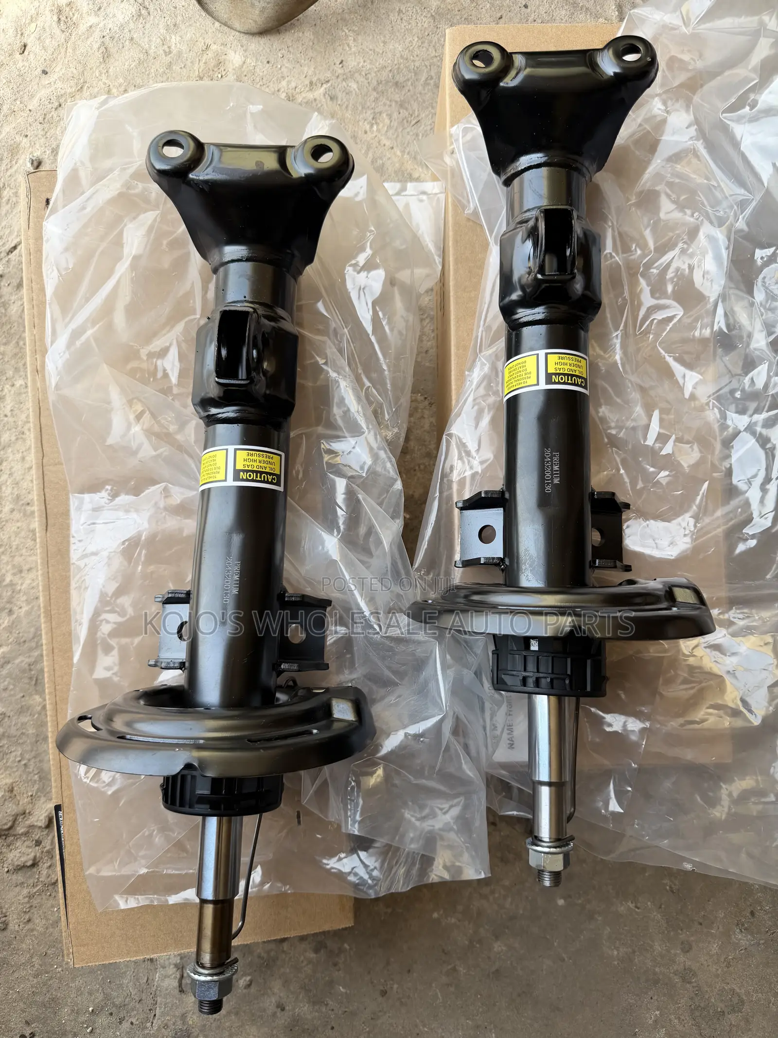 Mercedes Benz C250 W204 Front Shocks Absorber.