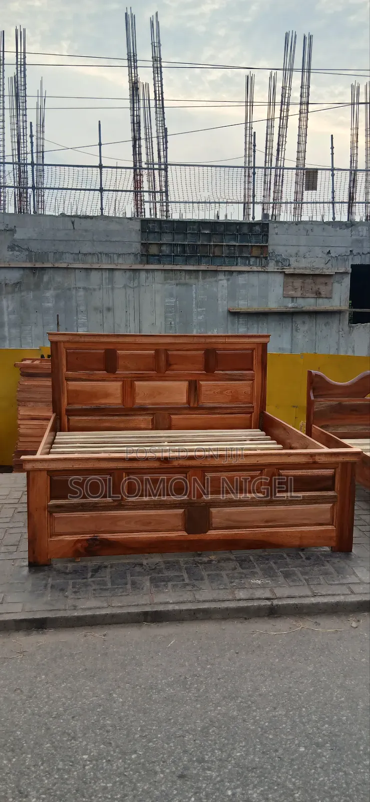 Wooden Queen Size