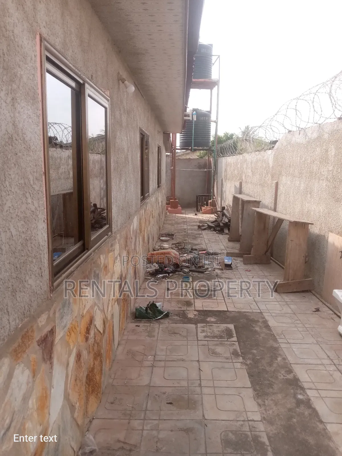 5bdrm House in Frafraha for sale