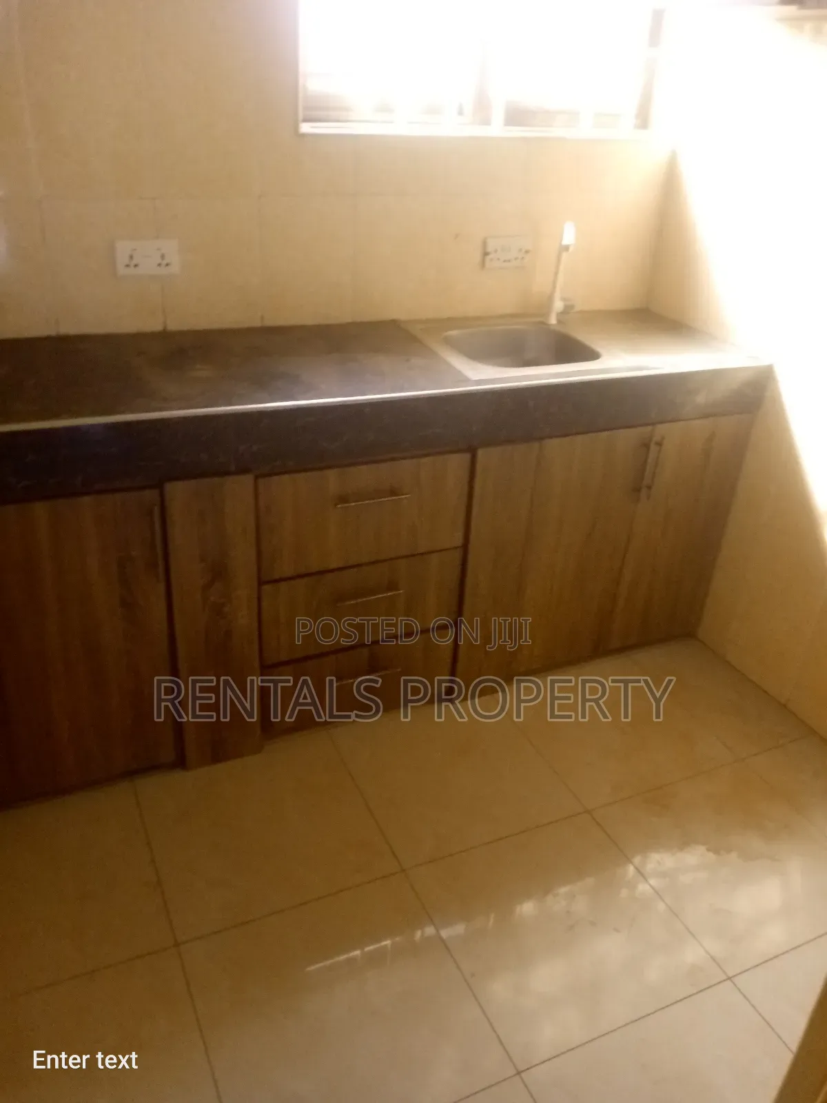 5bdrm House in Frafraha for sale