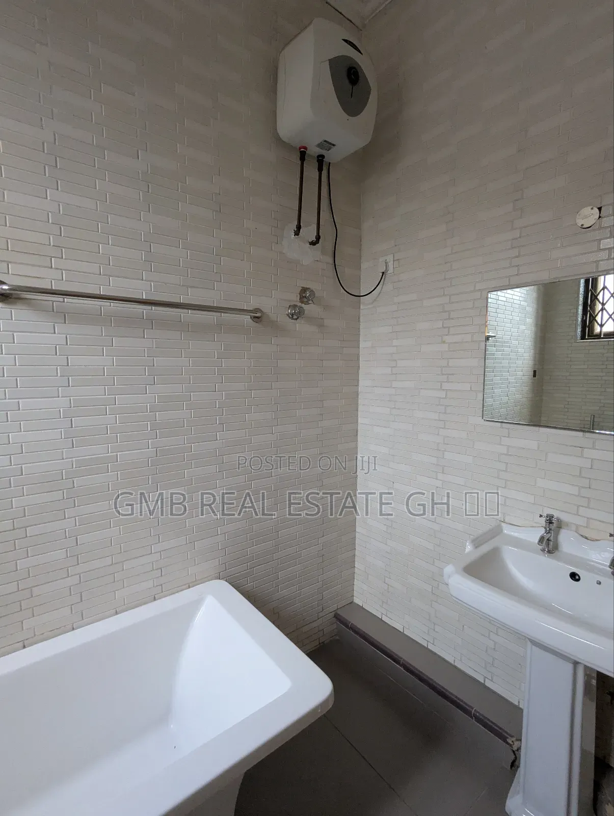 2bdrm Apartment in Adjringanor, Ability for rent