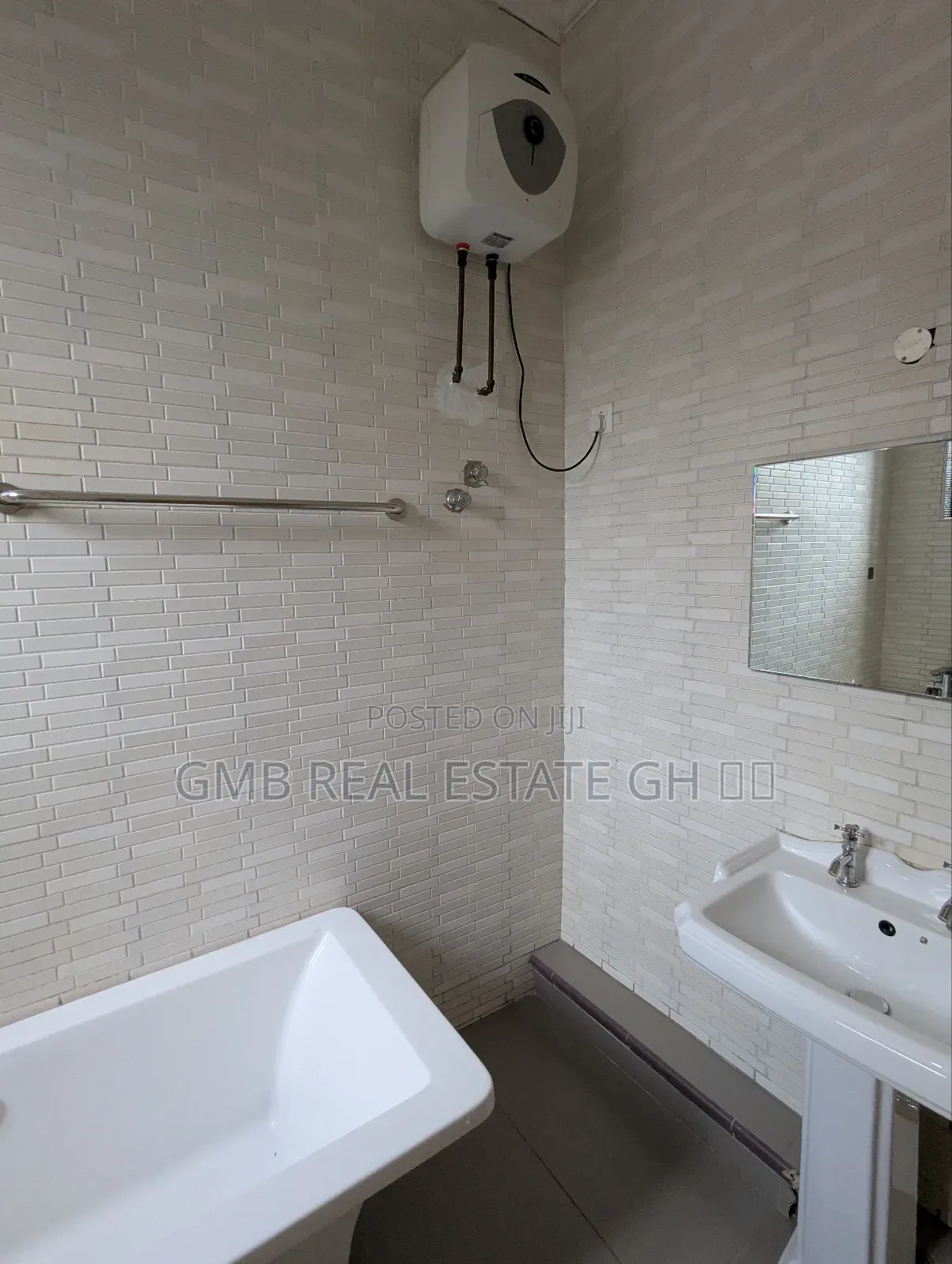 2bdrm Apartment in Adjringanor, Ability for rent