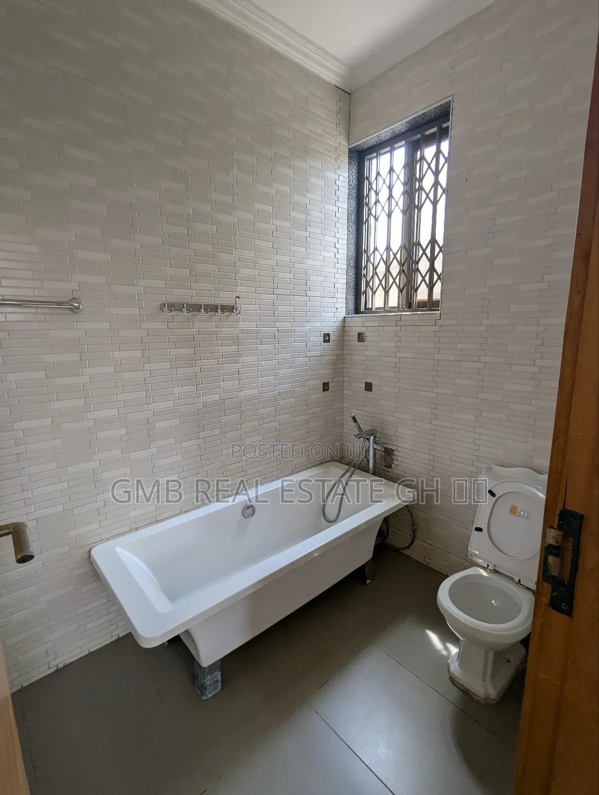 2bdrm Apartment in Adjringanor, Ability for rent