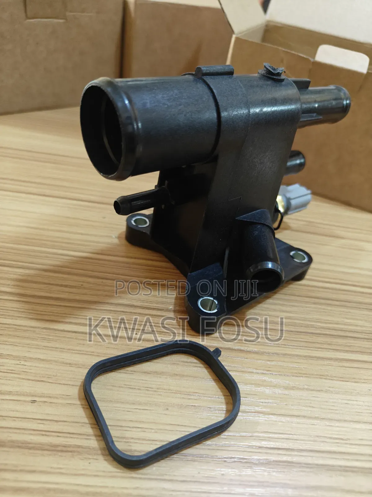 Volvo S60 V60 S80 Xc60 2010-2017  Thermostat Housing