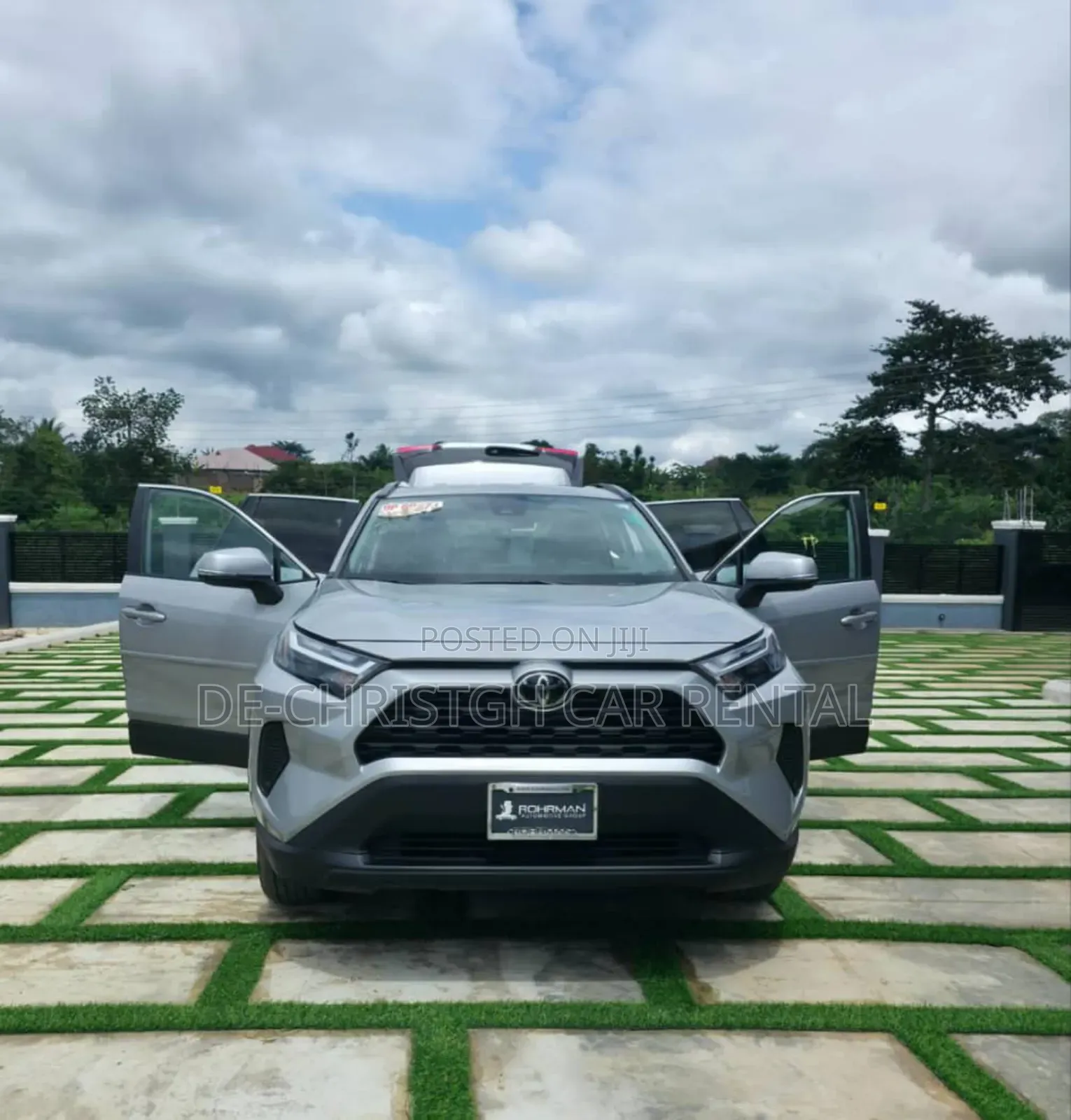 2022 Toyota Rav4 Registered 2025 Available for Rent