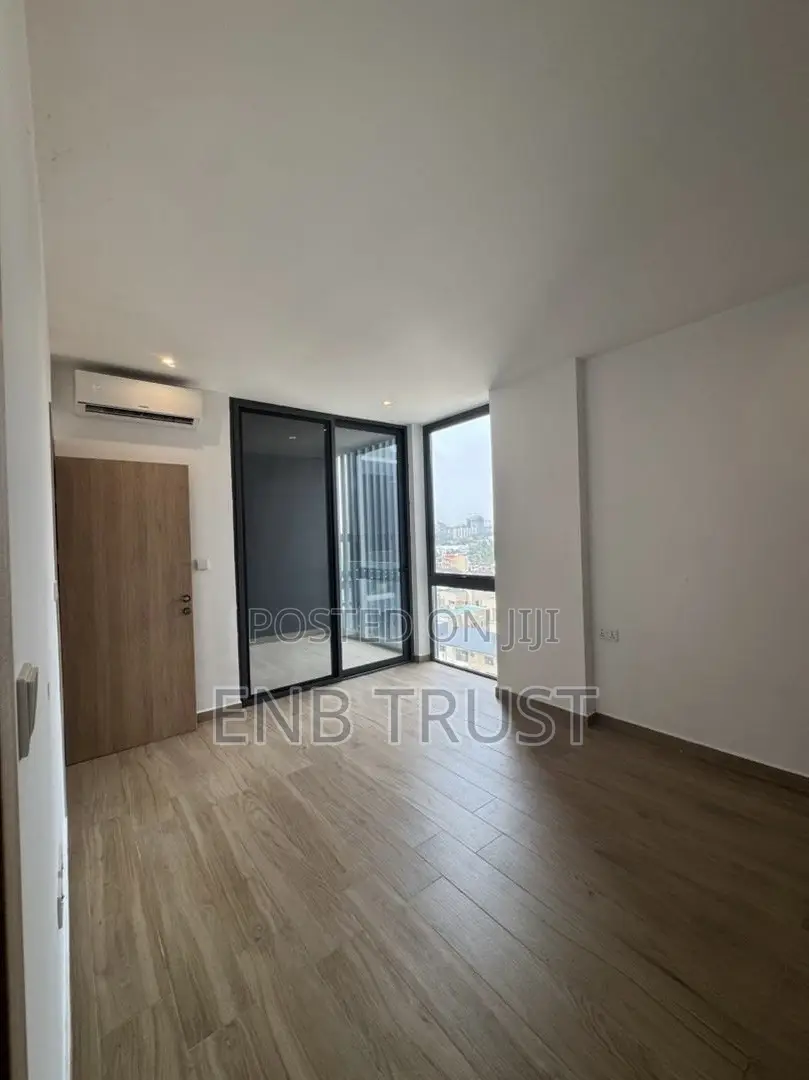 1bdrm Apartment in North Ridge for sale