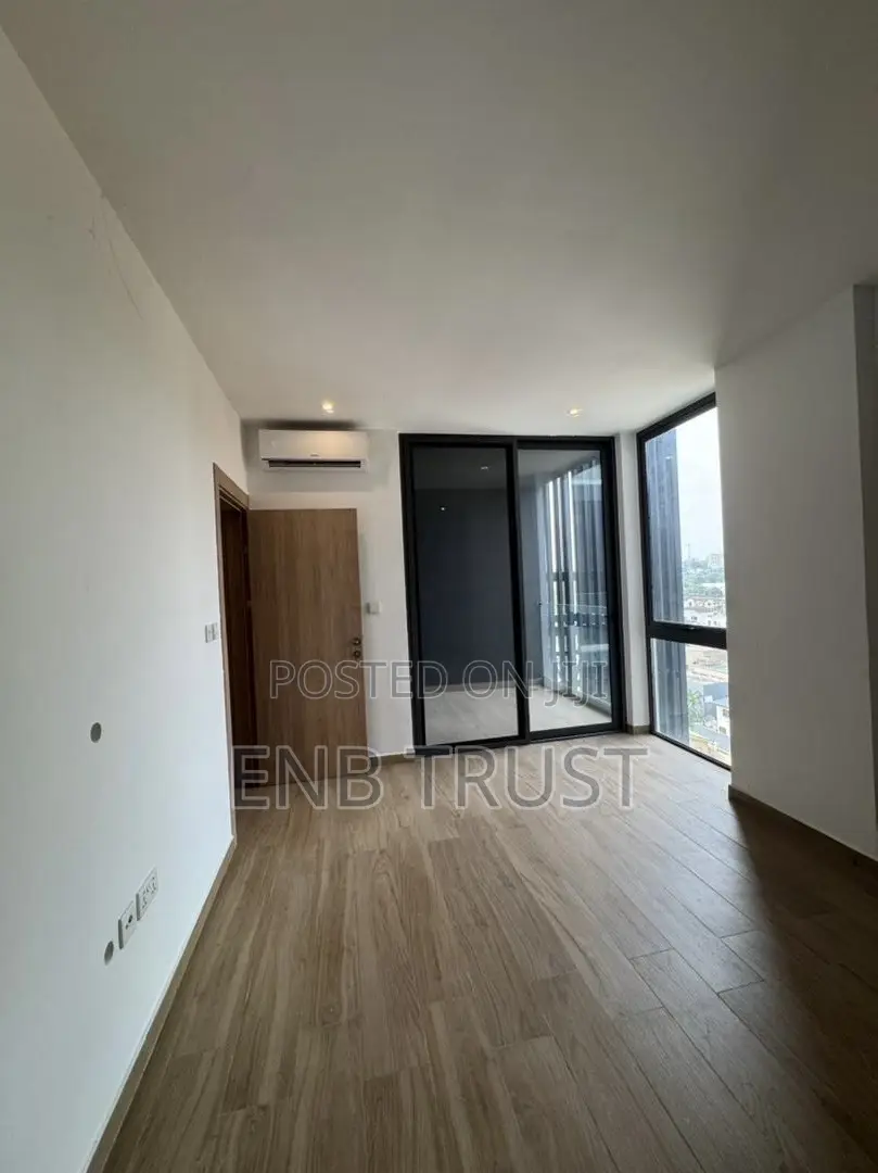 1bdrm Apartment in North Ridge for sale