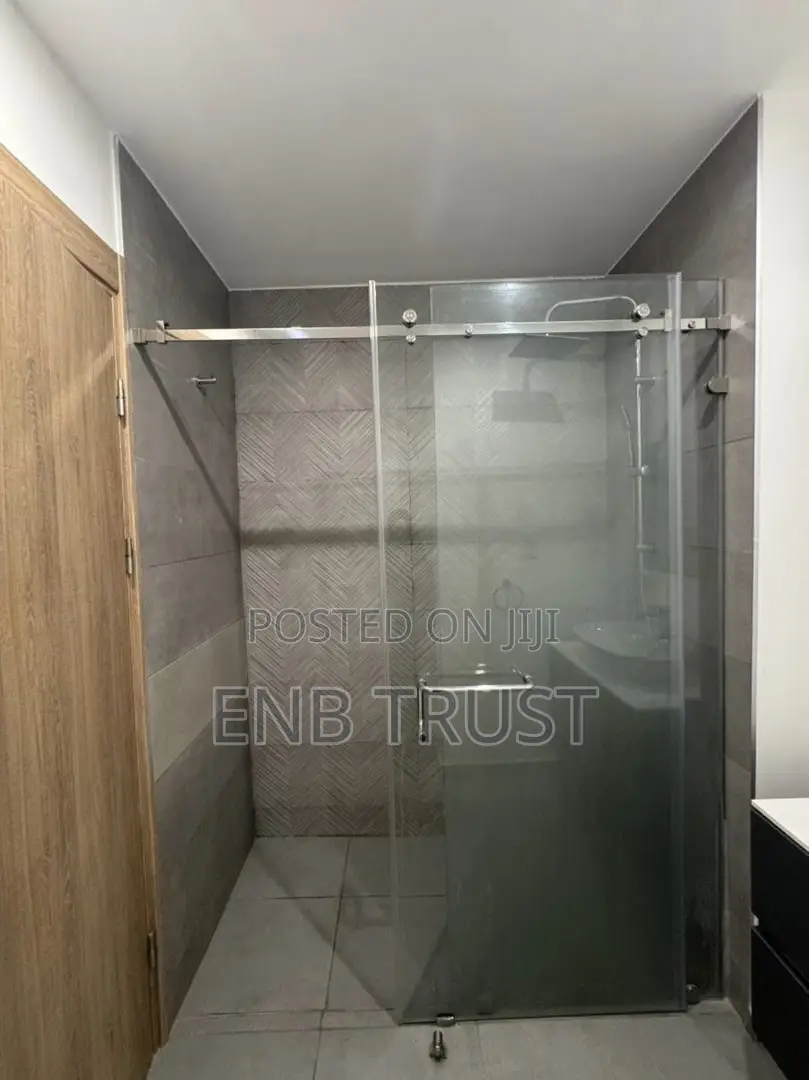 1bdrm Apartment in North Ridge for sale