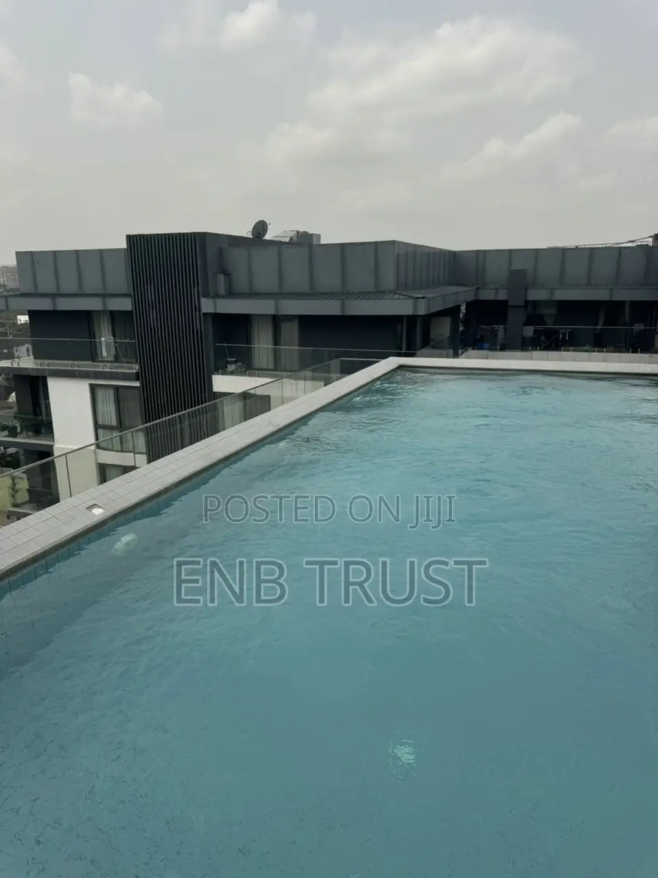 1bdrm Apartment in North Ridge for sale