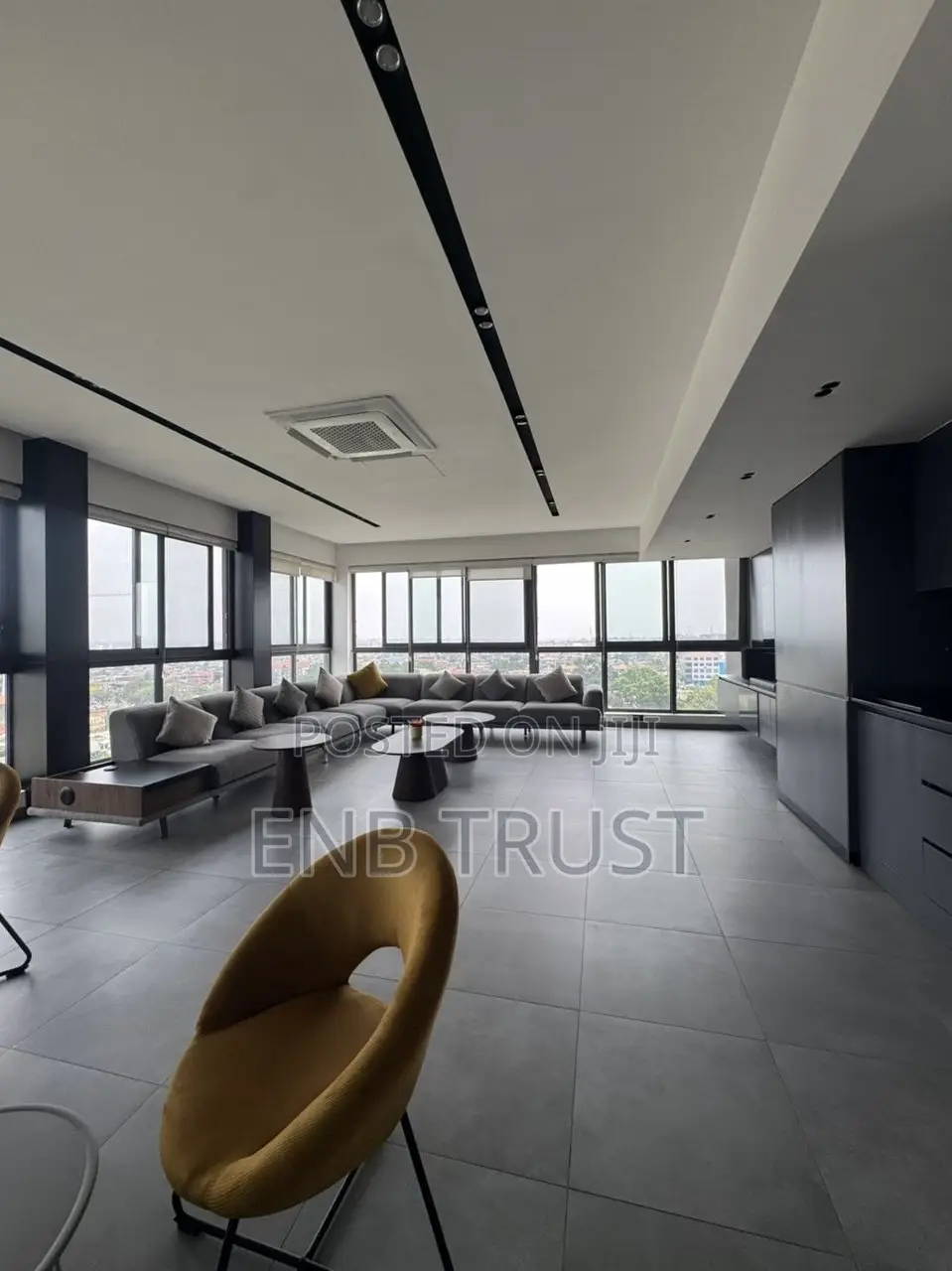 1bdrm Apartment in North Ridge for sale
