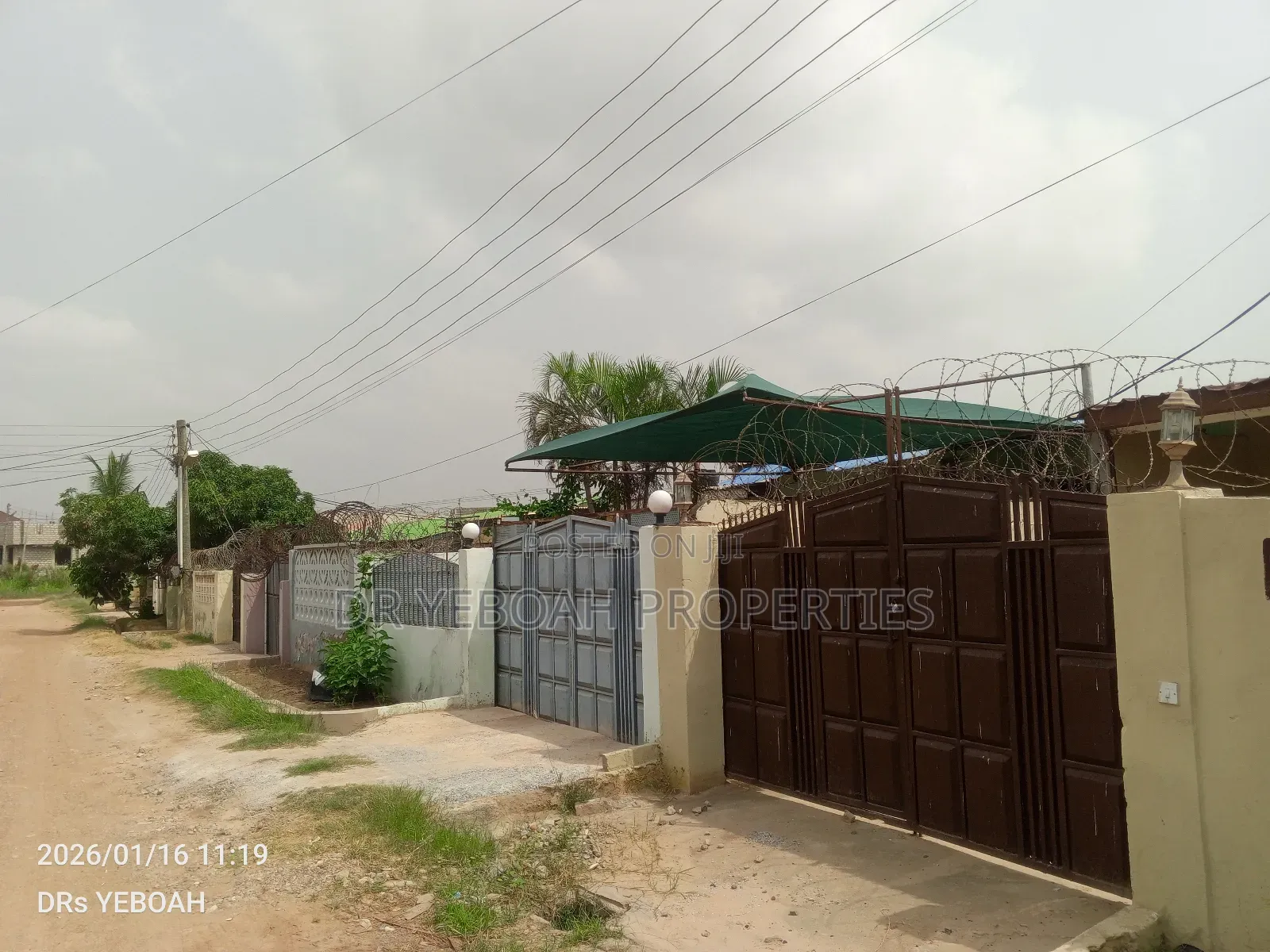 2bdrm House in Spintex Road:- 2 for sale