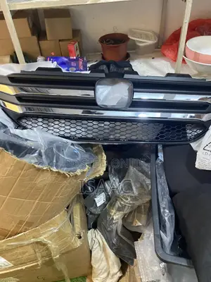 Honda Pilot 2016-2018 Bumper Grill