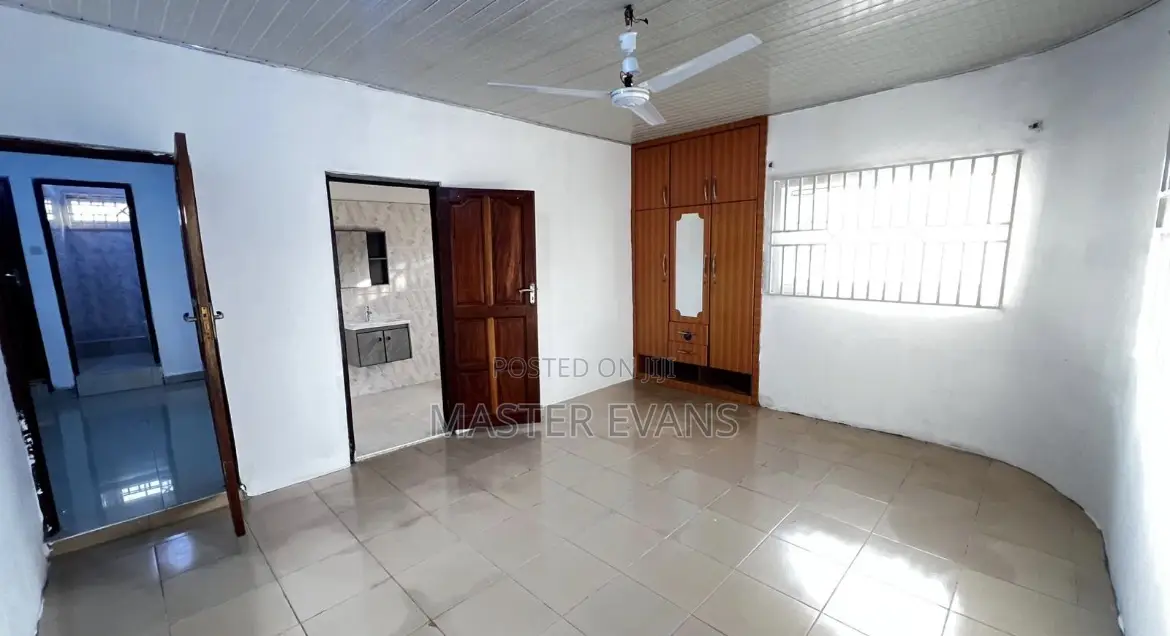 4bdrm Apartment in Evans Estate, Ga South Municipal for sale