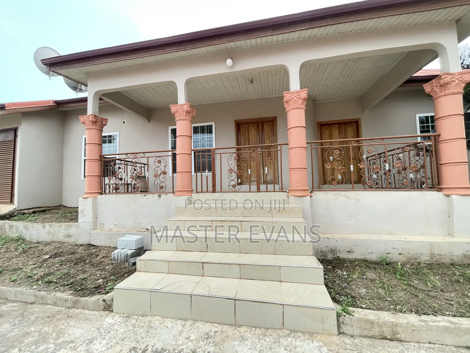 4bdrm Apartment in Evans Estate, Ga South Municipal for sale
