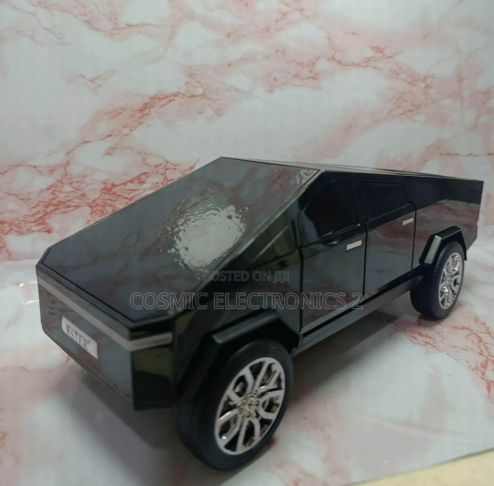 Wster Ws-699 Solar Energy Car Bluetooth Speaker