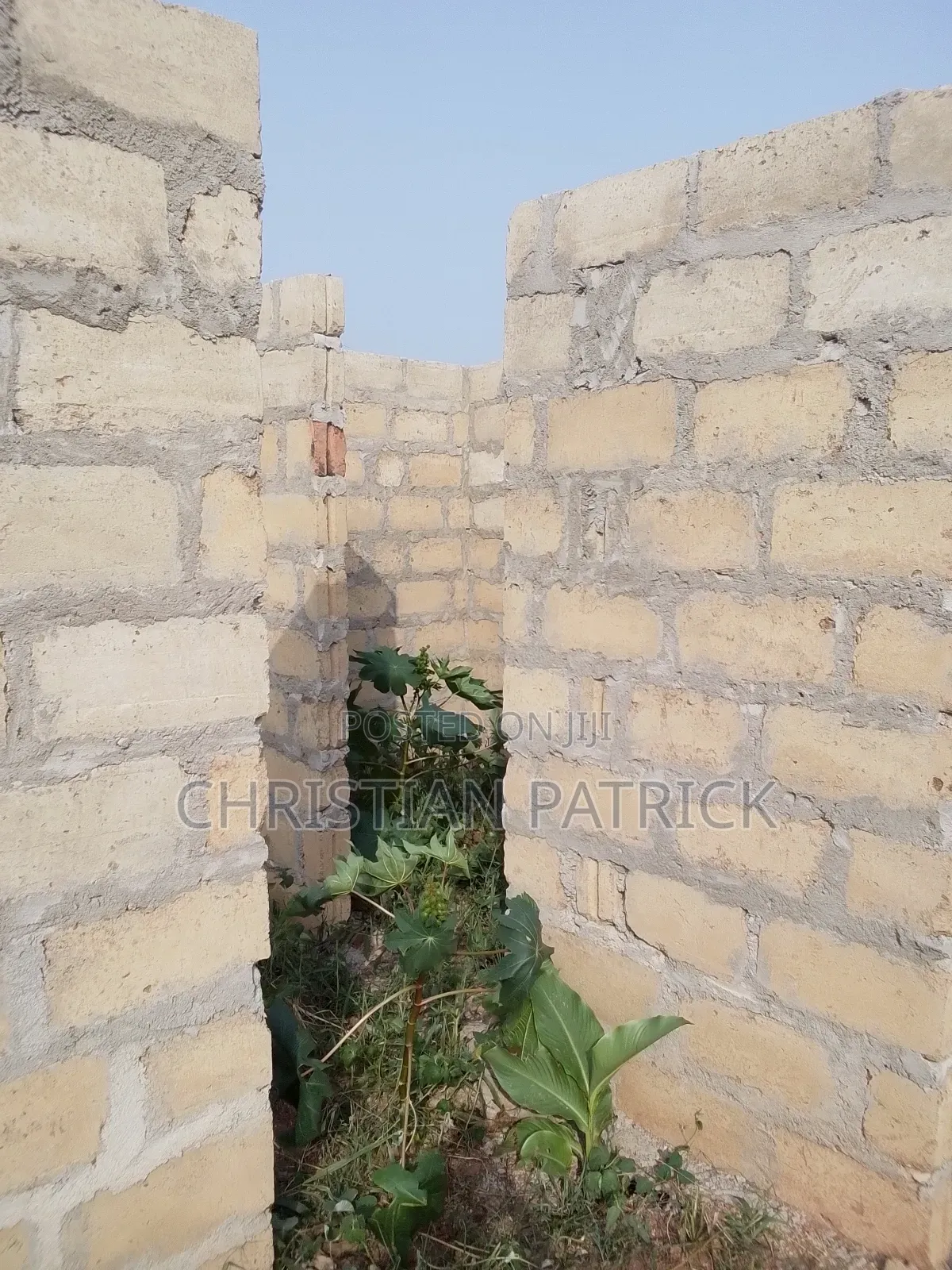 A 3 Bedroom Room Incomplete Self Contained