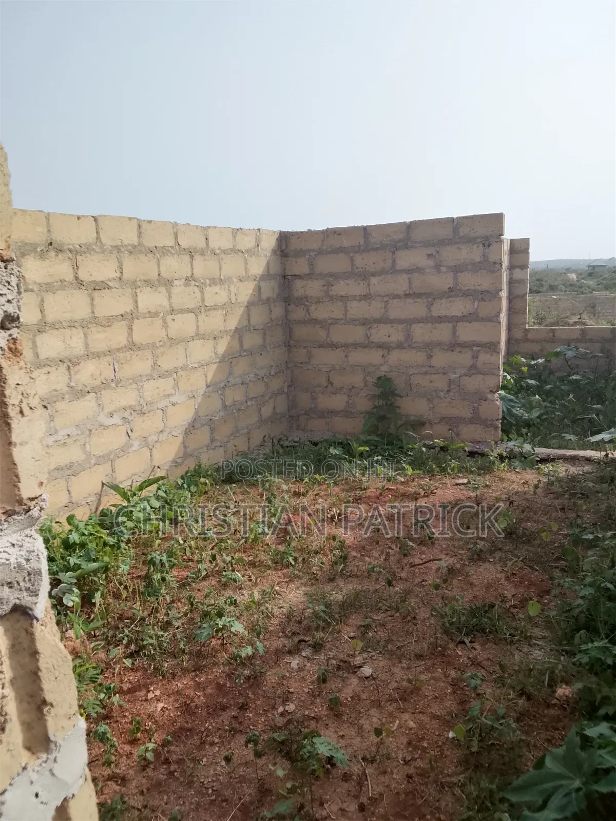 A 3 Bedroom Room Incomplete Self Contained
