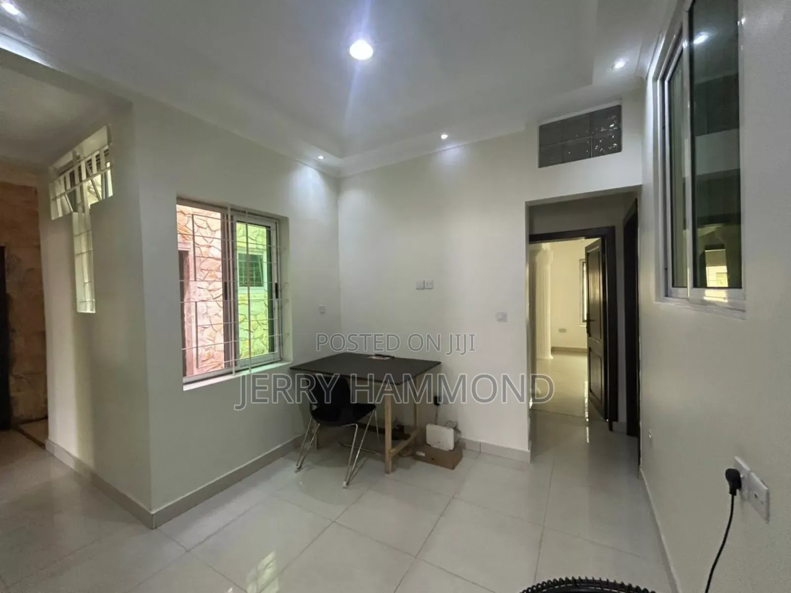 8bdrm Mansion in Cantoment In A Seren, Cantonments for rent