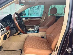 Volkswagen Touareg 2.5 TDi Tiptronic 2009 Red