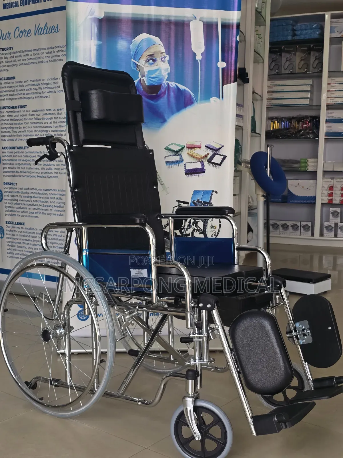 Commode Reclinable Longback Wheelchair