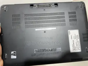 Laptop Dell Latitude E7270 8GB Intel Core i5 SSD 128GB