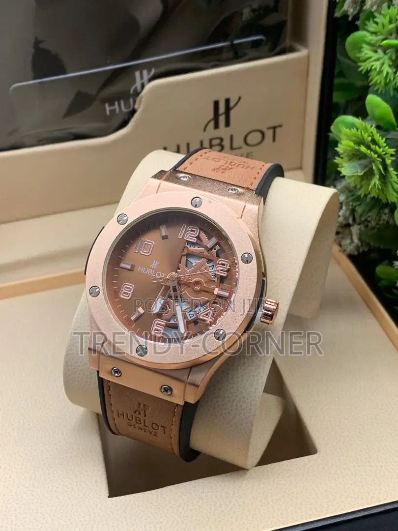 Hublot Classic Fusion ( Half Skeleton )